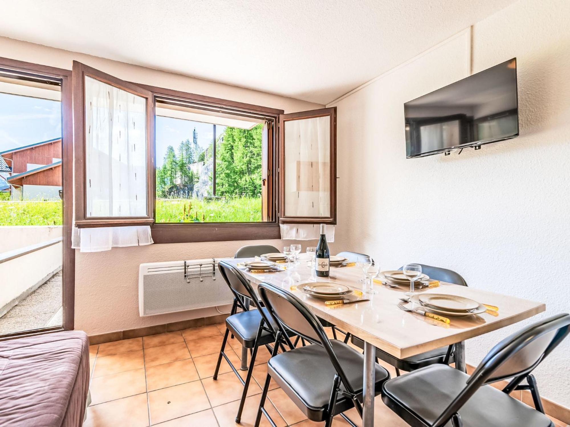 Apartment Les Olympiques - Tignes 1800-4 By Interhome Les Boisses Exterior photo